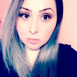 Meet your Posher, Miriam